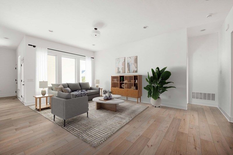 The Honor - Family Room