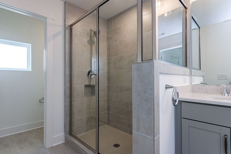 The Brockway - Owner's Bath