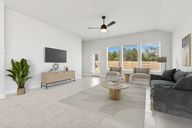 The Colony 50' por David Weekley Homes en Austin Texas