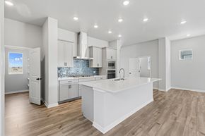 Kinston Cottage - Loveland, CO