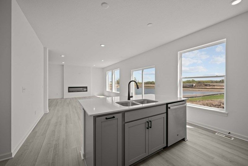 The Dailey - Kitchen