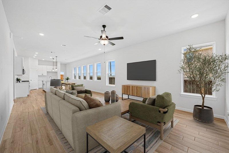 The Woodlee - Family Room
