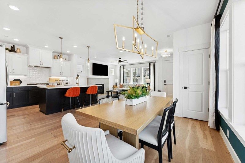 The Sidney II - Dining