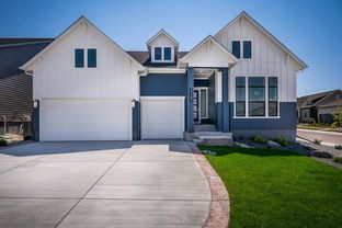 Tahoma - Cloverleaf - Pinnacle Collection: Monument, Colorado - David Weekley Homes