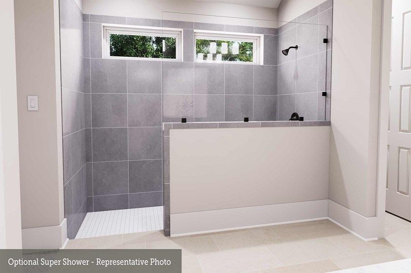 The Amaryllis - Owner's Bath