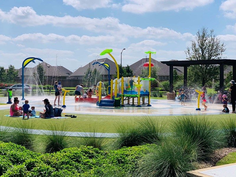 Elyson Amenities