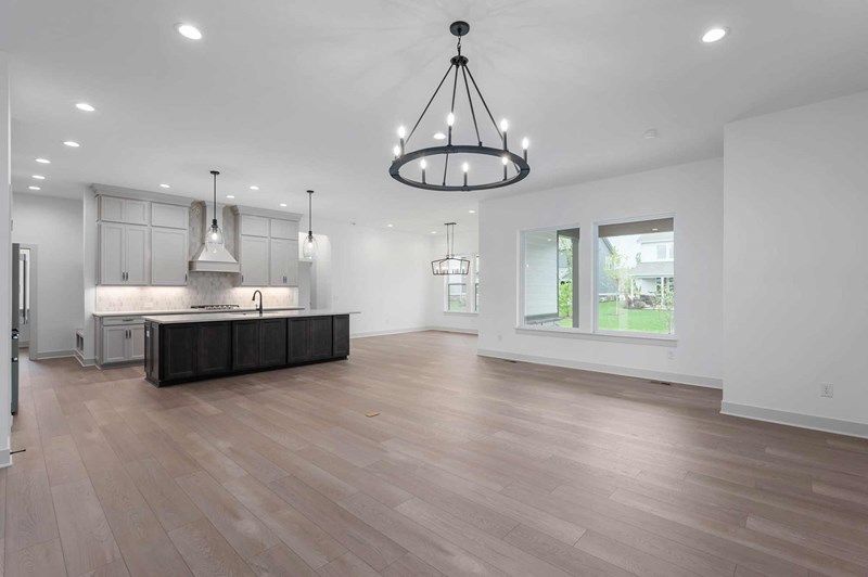 The Yellowood - Family Room
