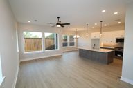 Retreat at Oak Park por David Weekley Homes en Houston Texas
