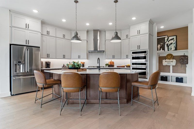 The Anglewood - Kitchen