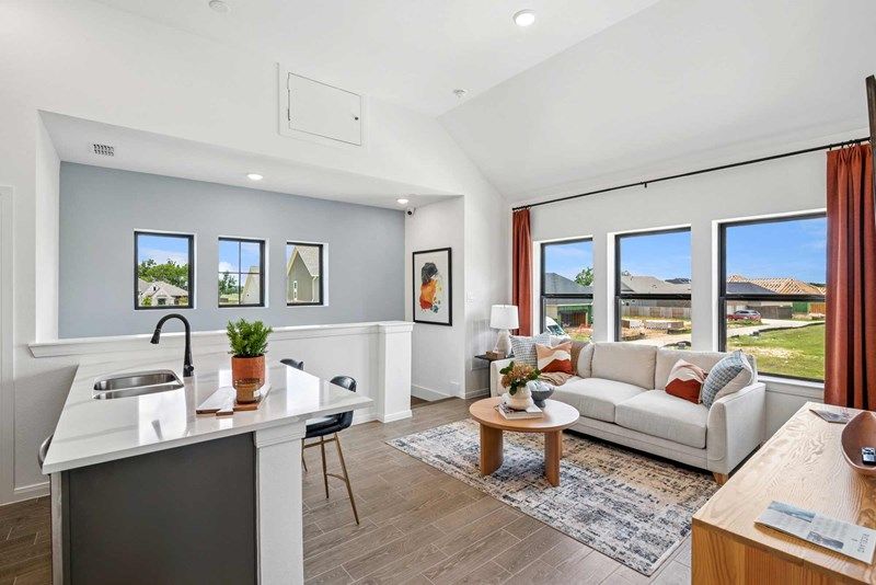 The Crowson - Above Garage Retreat