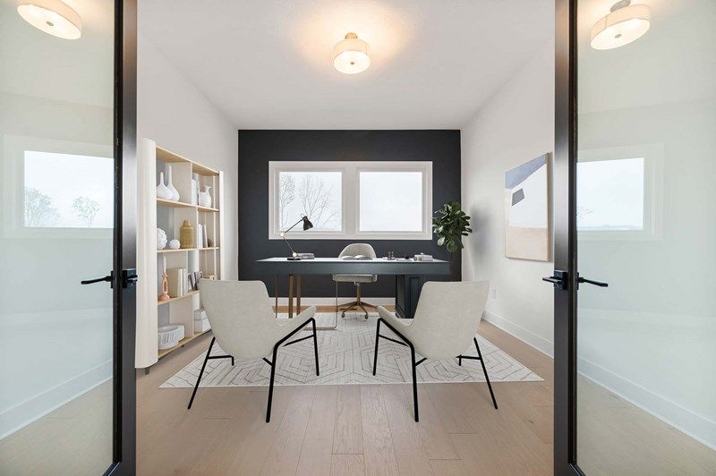 The Stradlin - Study