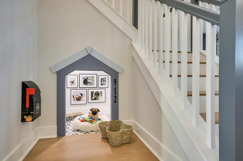 Central Living - Urban Quick Move-in Homes - Doggie Retreat