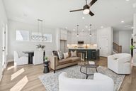 The Twilight at Goodnight Ranch por David Weekley Homes en Austin Texas