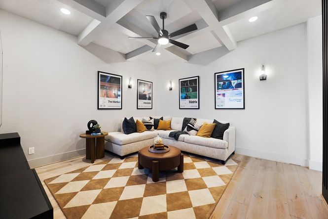 The Mozart - Bonus Room