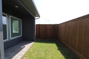 Bermuda - Retreat at Oak Park: Houston, Texas - David Weekley Homes