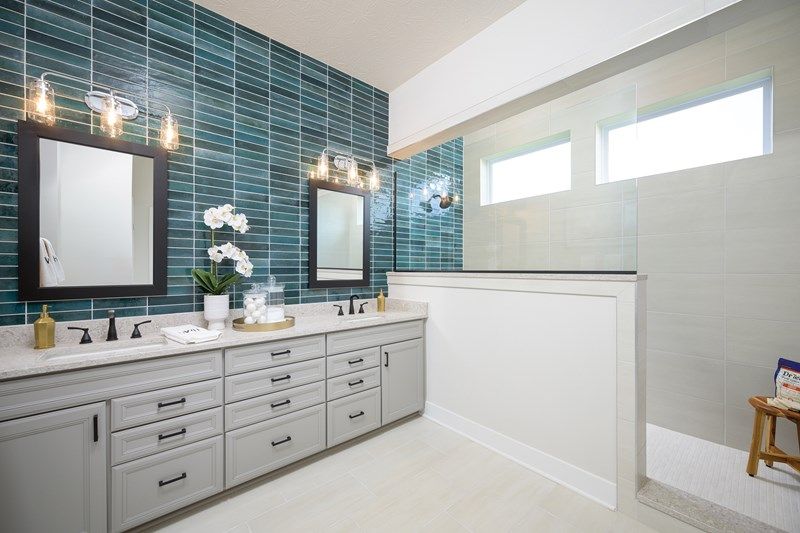 The Fairbanks - Owner's Bath