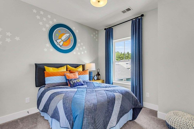 The Meadowview - Bedroom