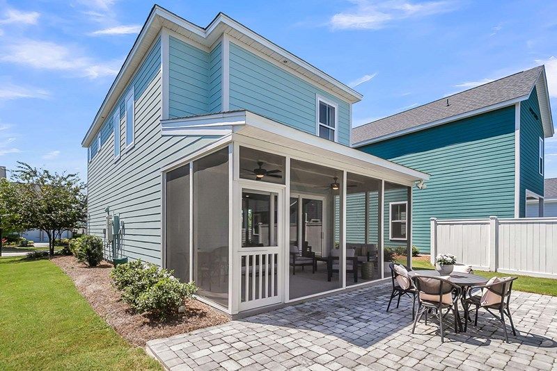 The Meadowview - Exterior Rear