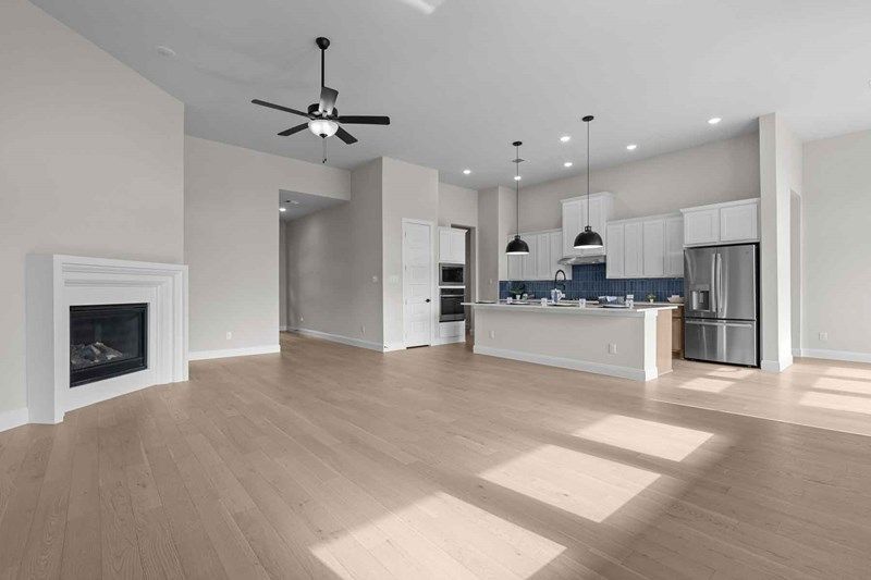 The Adia - Family Room