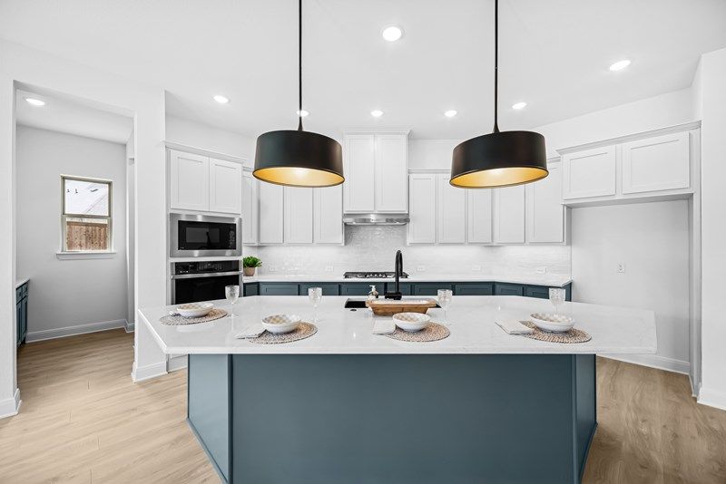 The Owen - Kitchen