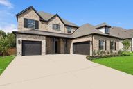 South Pointe Village Series por David Weekley Homes en Fort Worth Texas