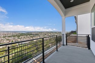 Osgood - The Point at Rough Hollow: Lakeway, Texas - David Weekley Homes