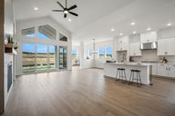 Wolf Ranch - Enclave Collection por David Weekley Homes en Colorado Springs Colorado
