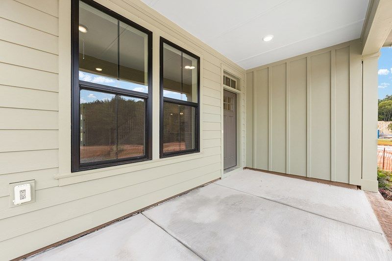 The Benwick - Front Porch