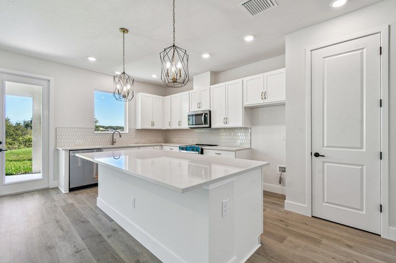 The Sneed - Kitchen