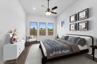 South Pointe Cottage Series por David Weekley Homes en Fort Worth Texas