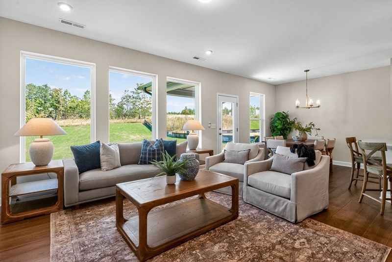 The Kipling - Family Room