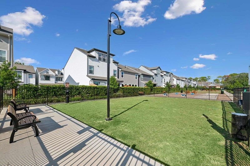 Retreat at Oak Park - Dog Park