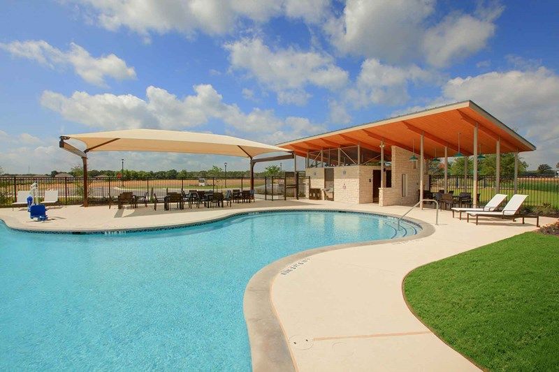 The Colony 50' - Pool