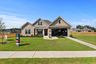 casa en River Road Estates por Davidson Homes
