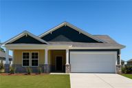 Anderson Lakes por Davidson Homes en Auburn-Opelika Alabama
