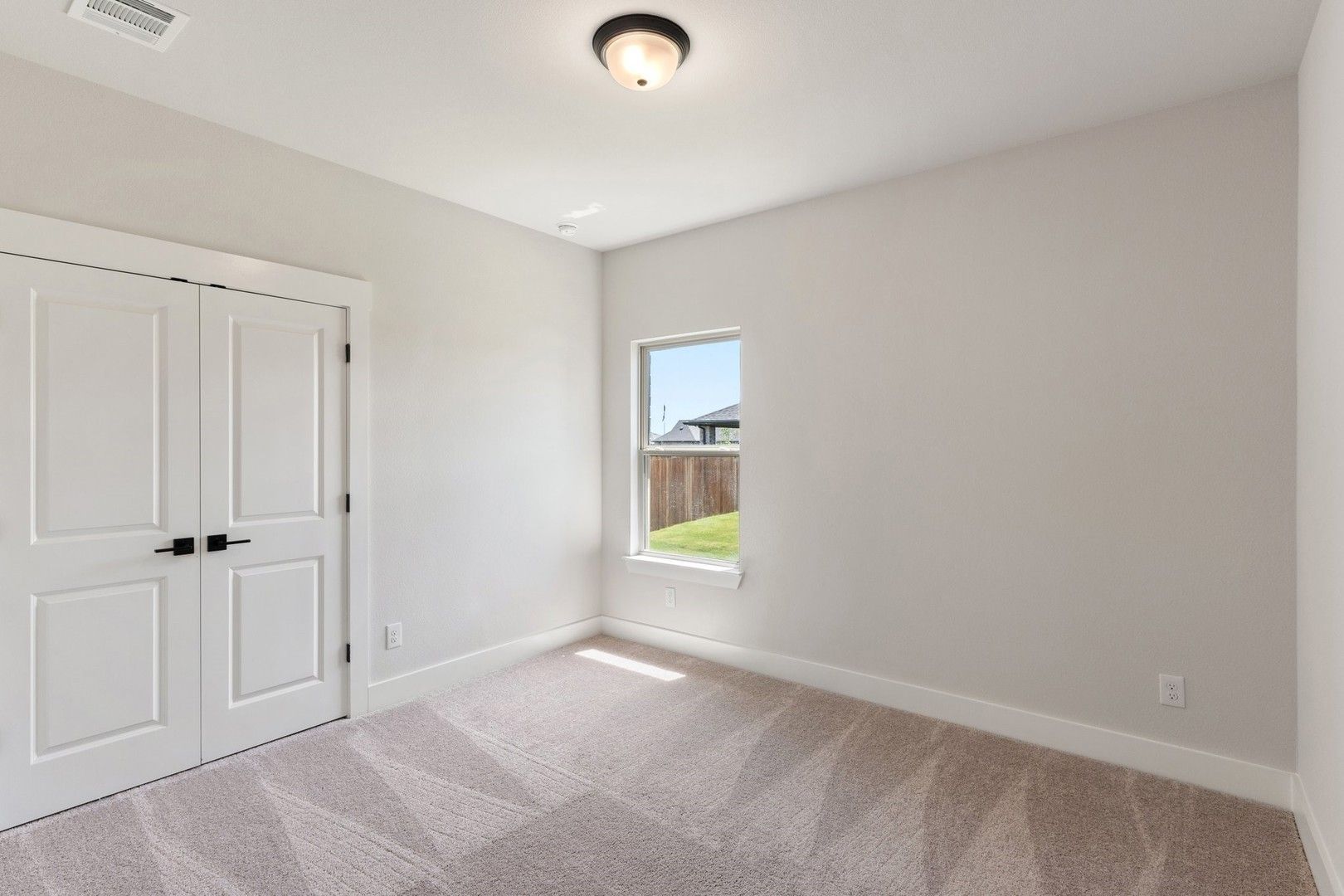 214 Briarwood Drive (The Everett C)