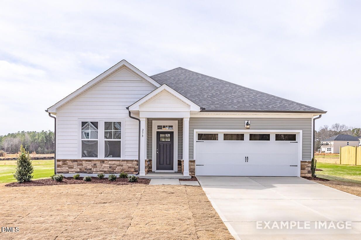 The Daphne C - Woodland Crossing: Zebulon, North Carolina - Davidson Homes