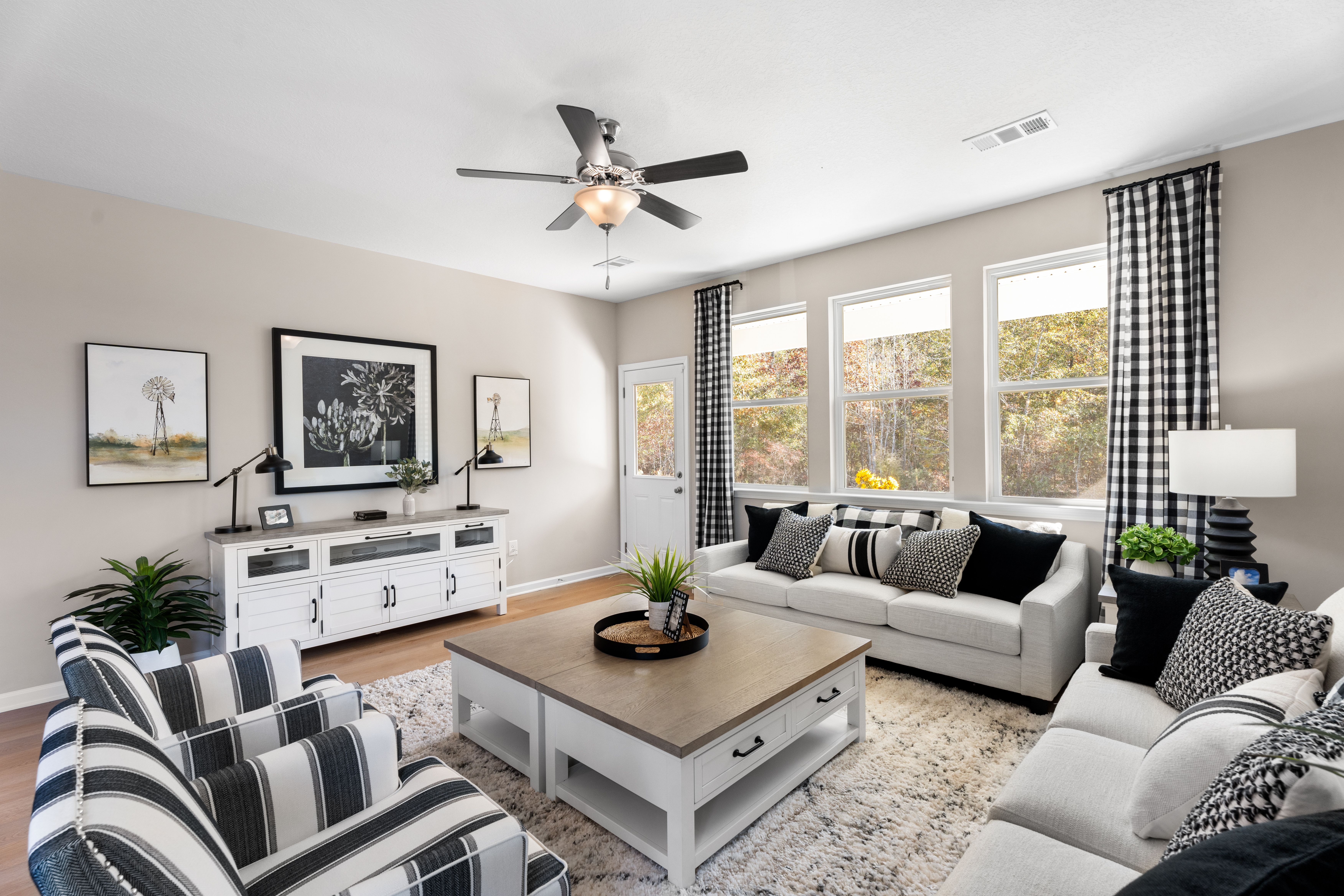 casa en Silver Oak por Evermore Homes