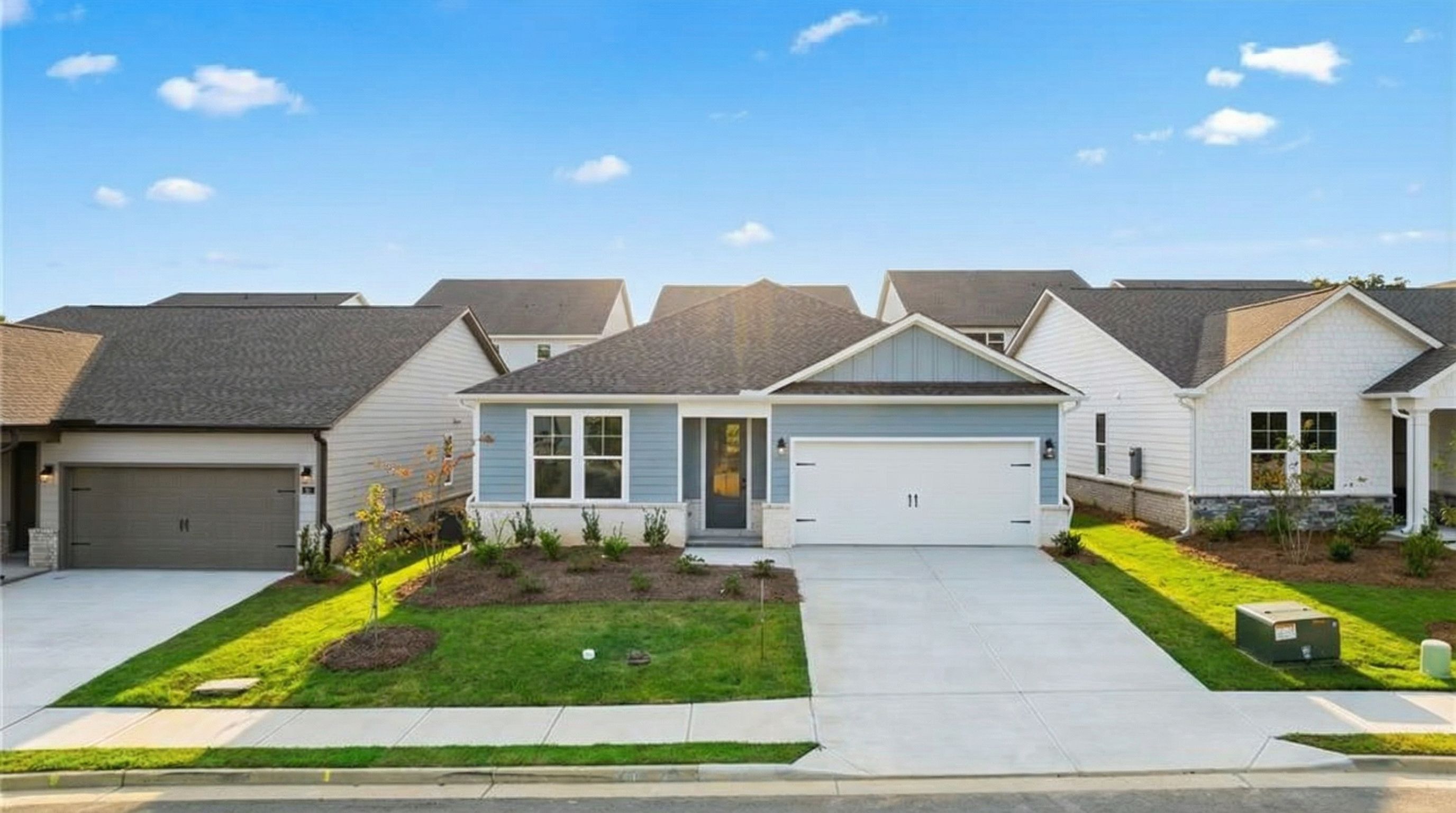 The Daphne C - Kelly Preserve: Loganville, Georgia - Davidson Homes