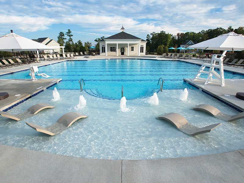 The Club at 12 Oaks Pool
