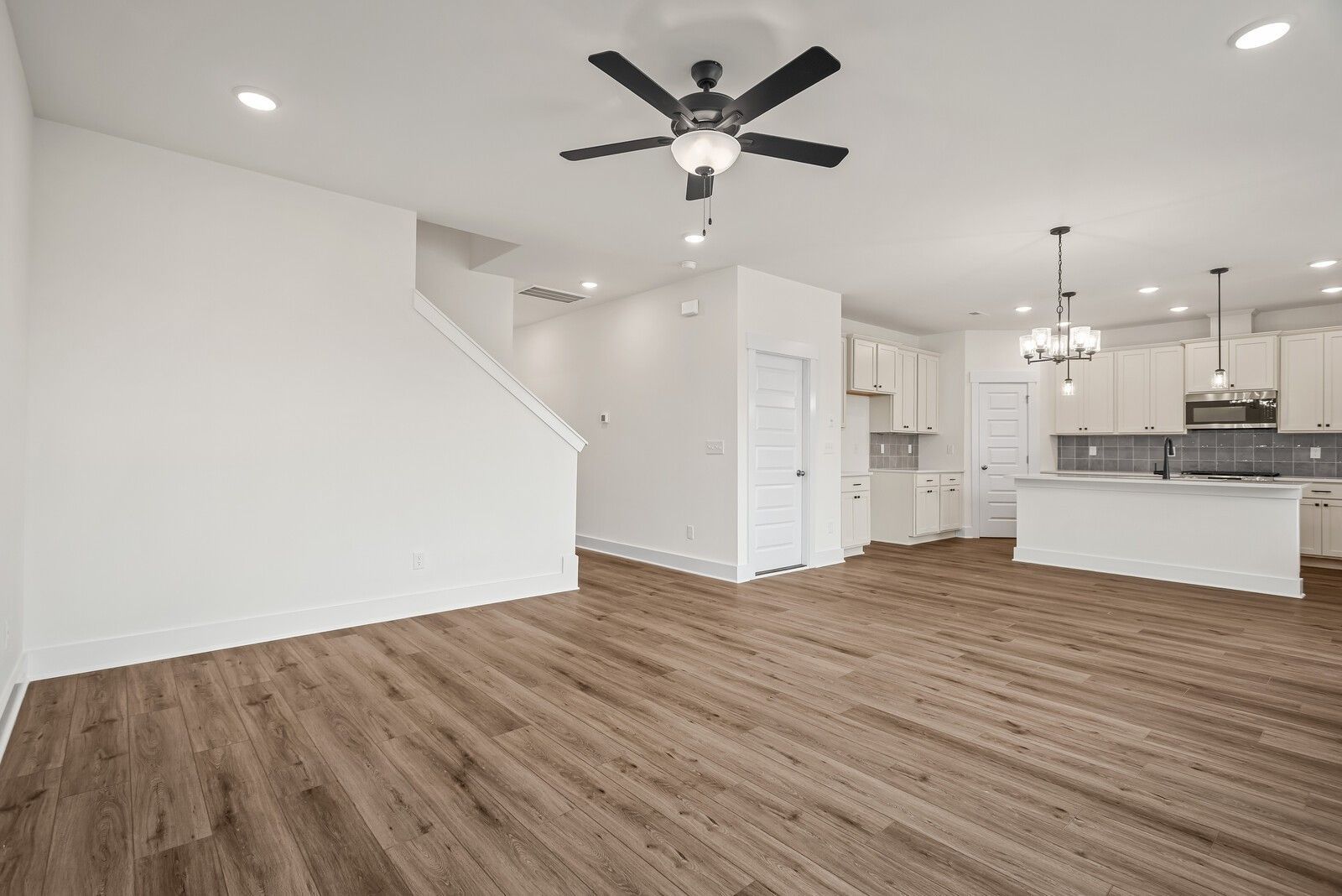 404 Old Spring Ln (The Logan C)