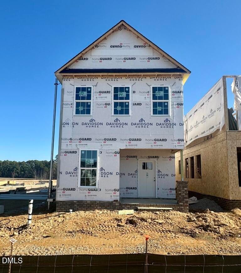 The Alexander D - Forestville Yard: Knightdale, North Carolina - Davidson Homes