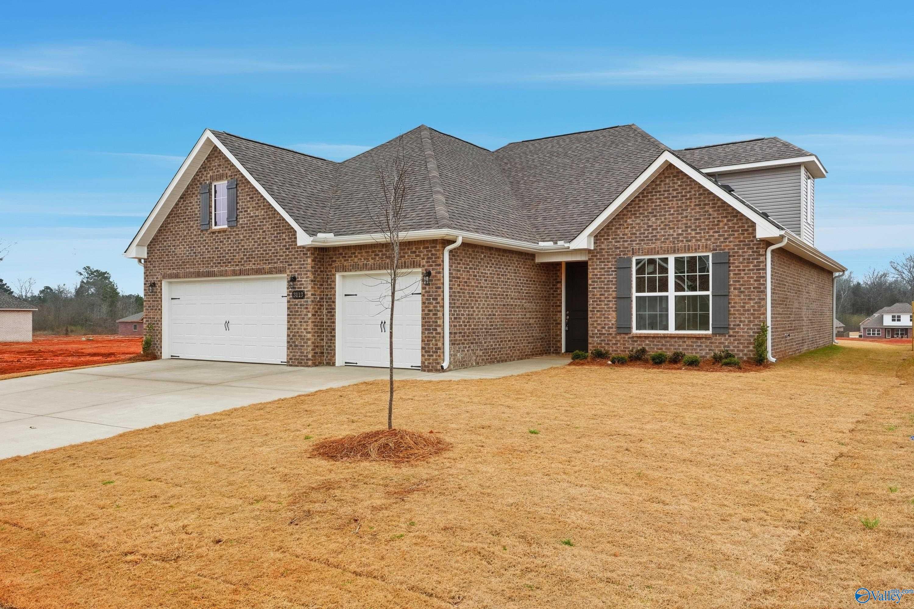 River Road Estates - Decatur, AL