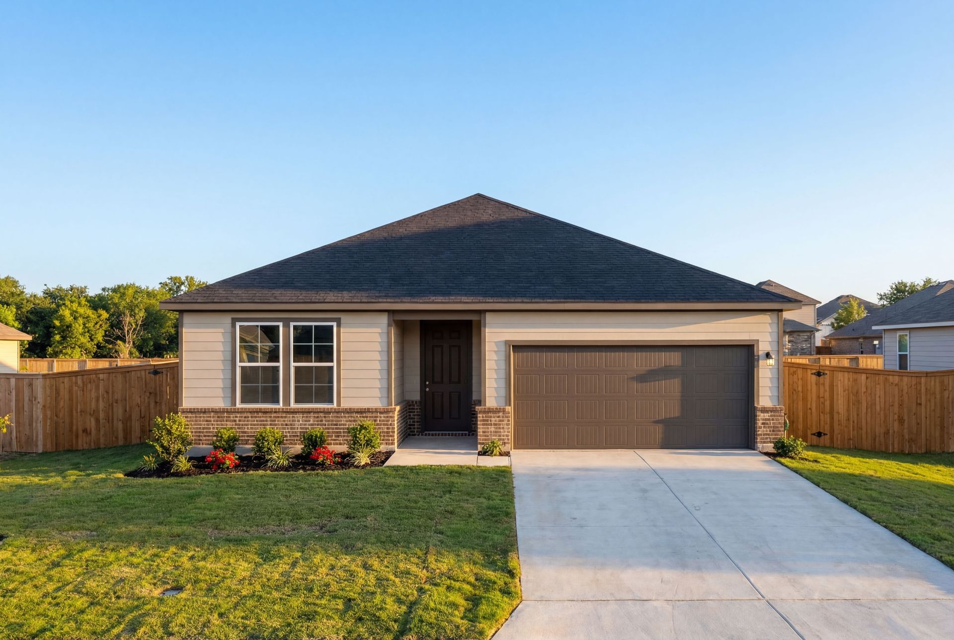 Build The Daphne E - now starting at $329,990