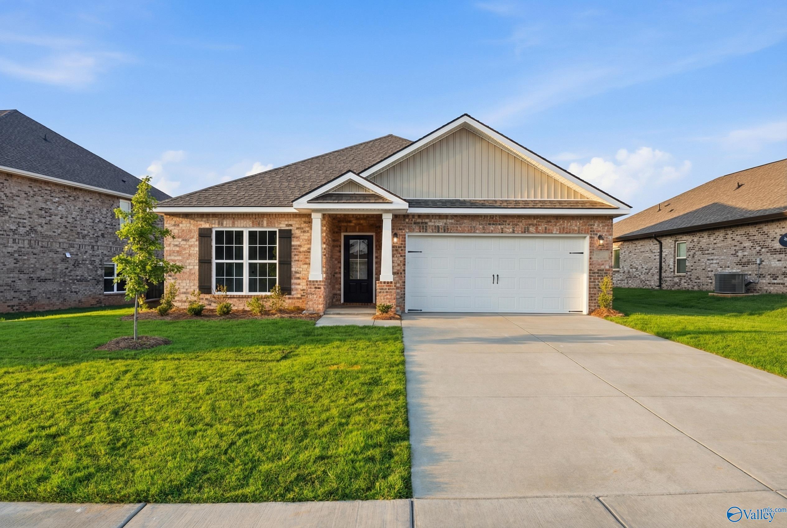 29471 Canoe Circle (The Daphne C)