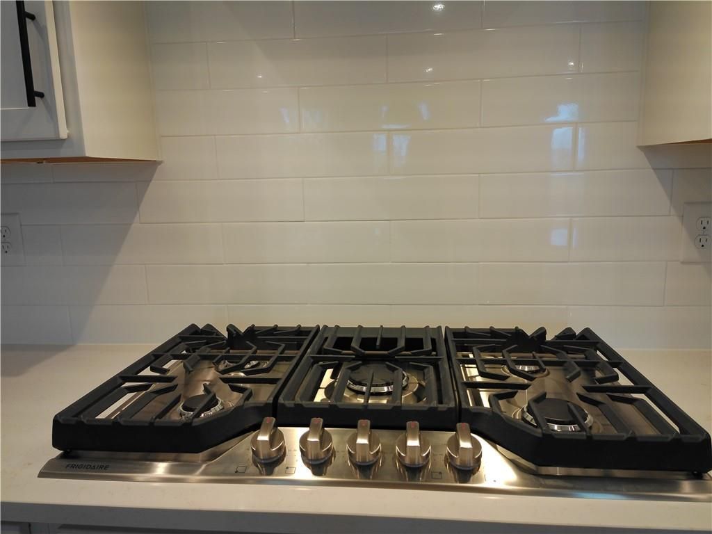 The Cary A - Lake Shore: Winder, Georgia - Davidson Homes