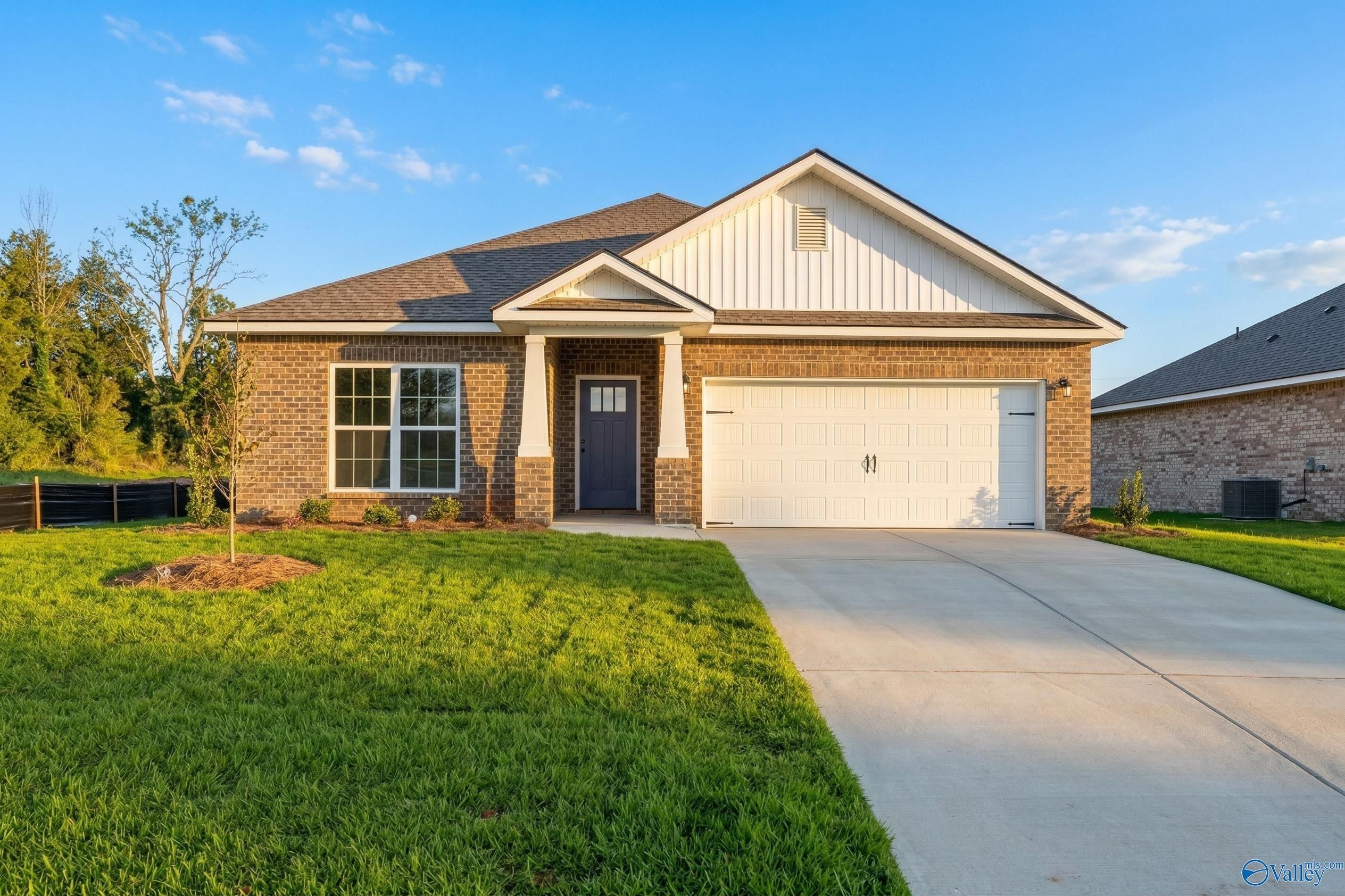 The Daphne C - Blue Spring: Huntsville, Alabama - Davidson Homes