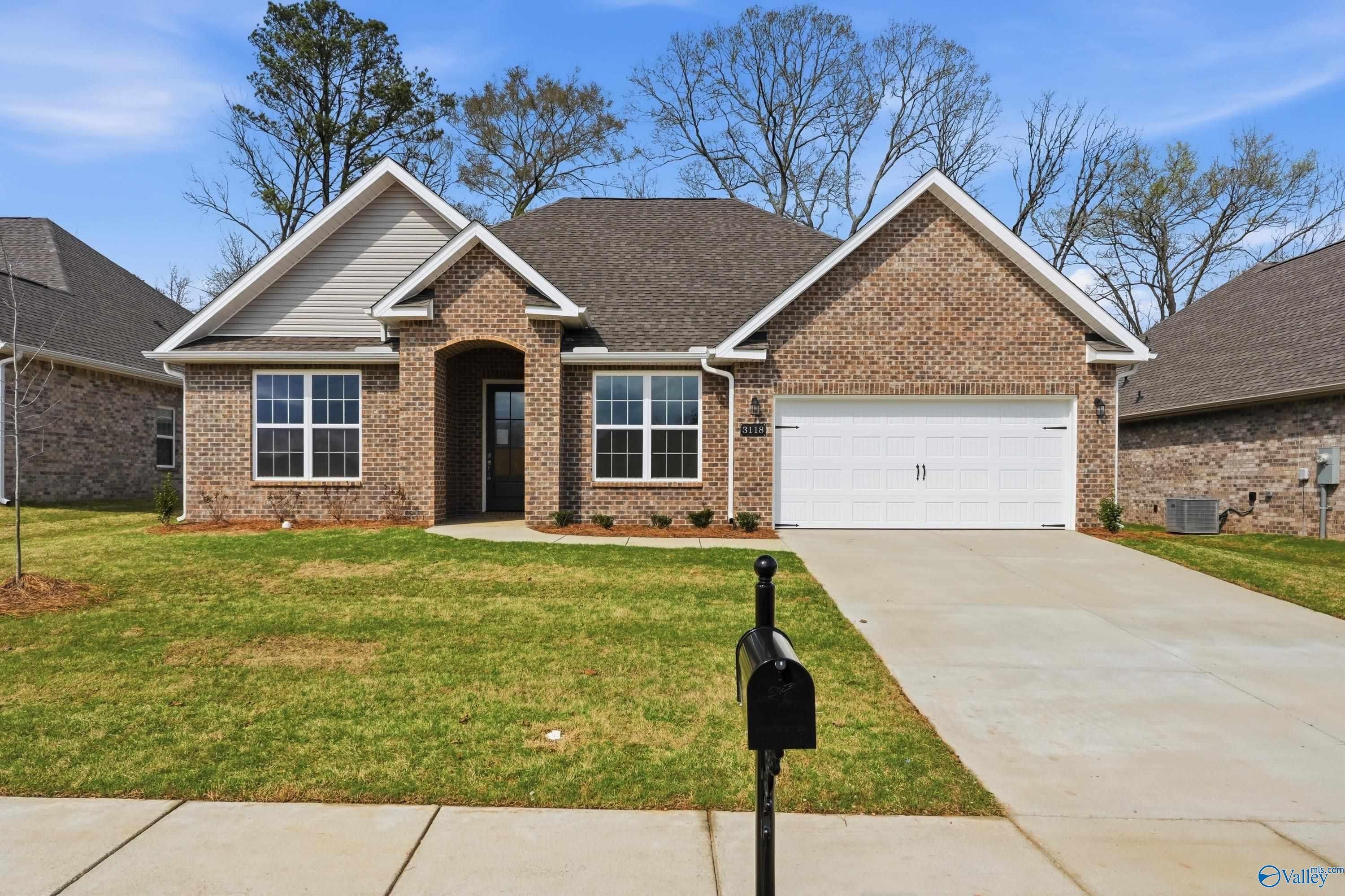 River Road Estates por Davidson Homes en Decatur Alabama
