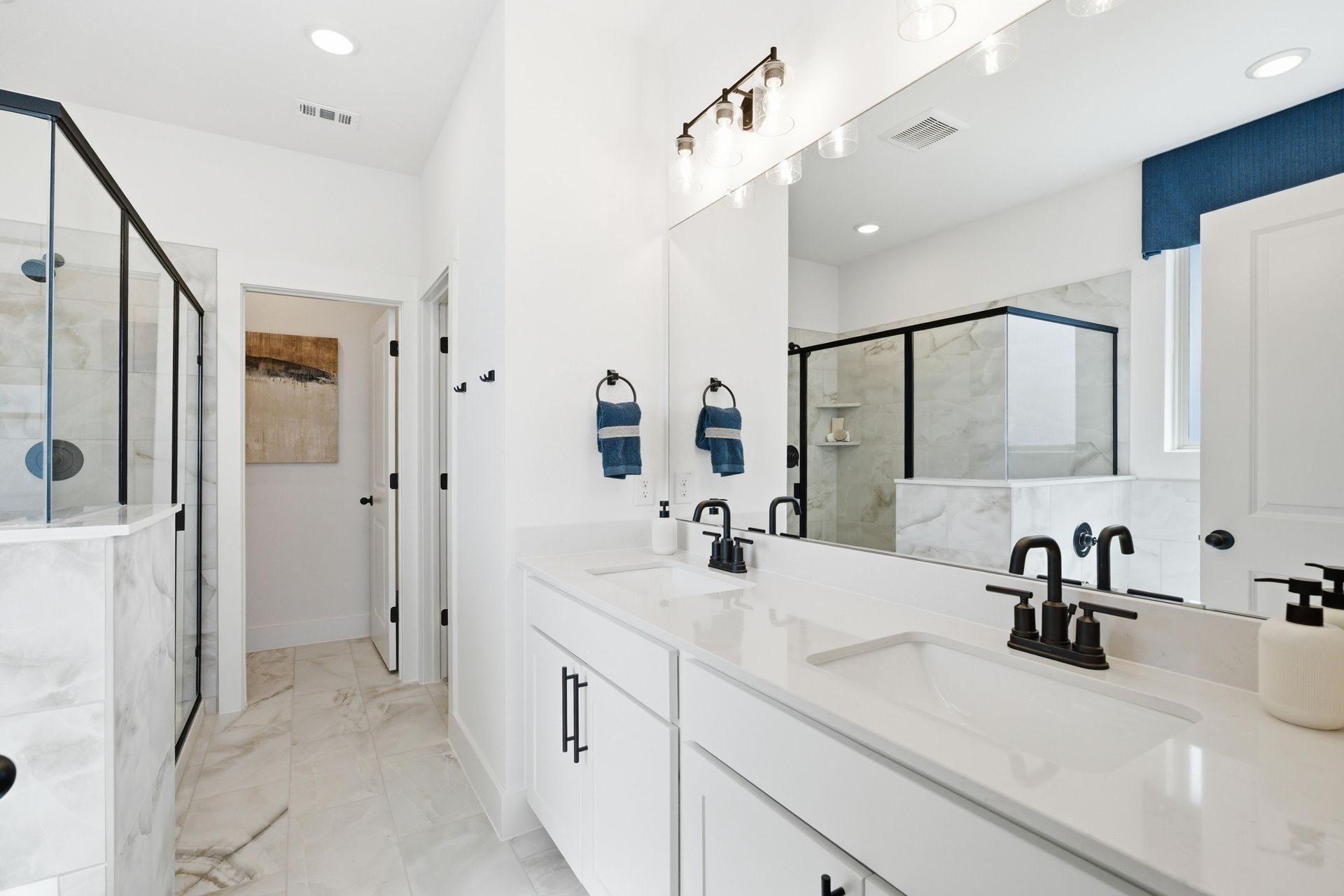 Laurel Floor Plan Primary Bathroom