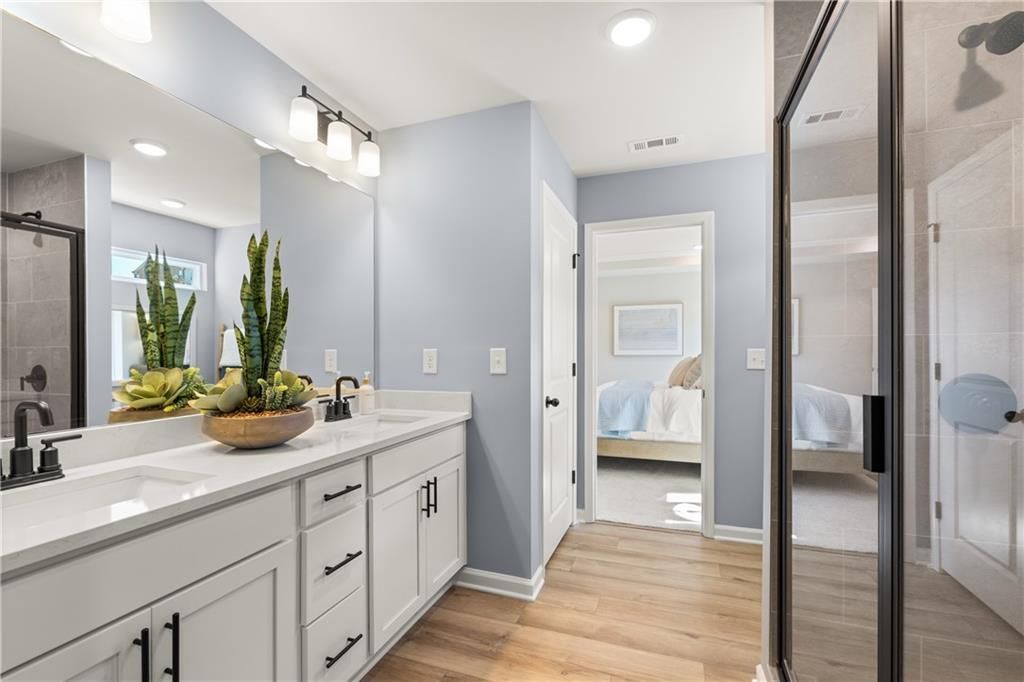 No Caption